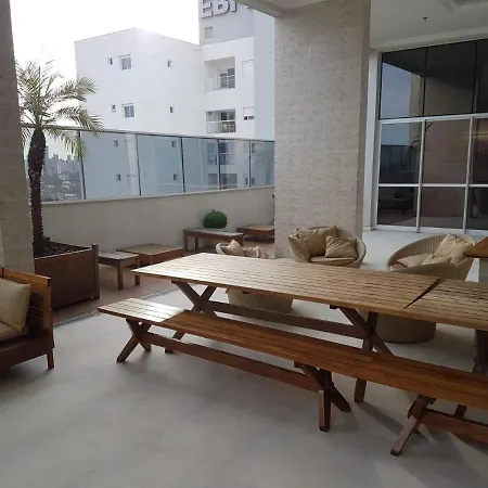 Flat mobiliado em região nobre de Goiânia Exterior foto